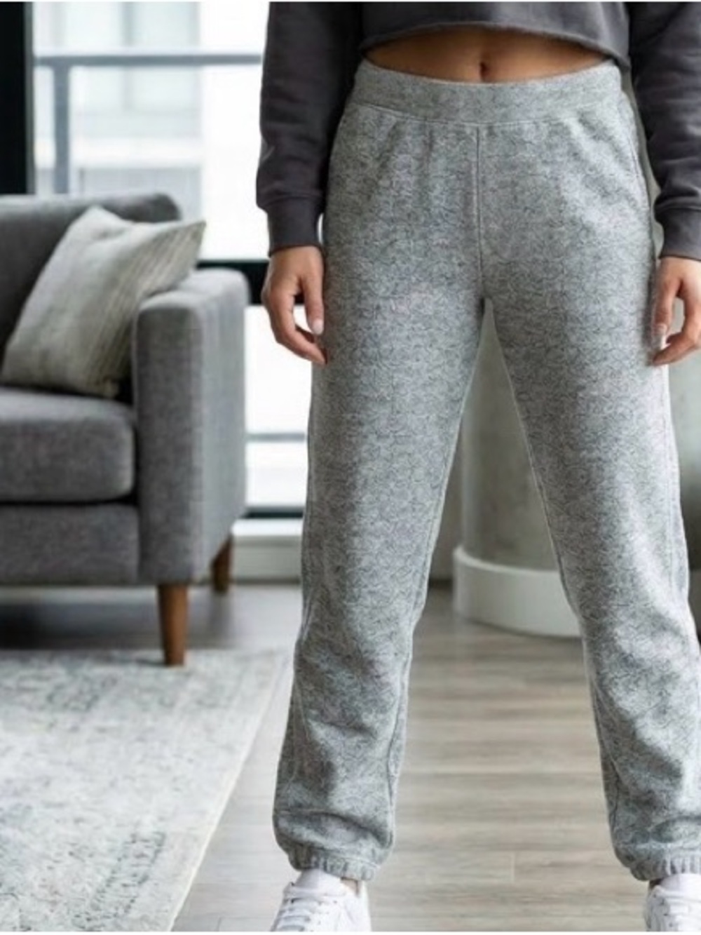 💙 Cozy Grey Joggers - Size M